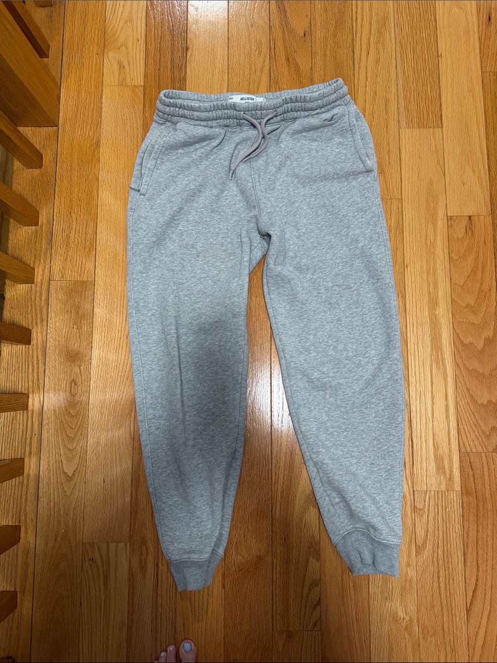 Men’s Hollister Classic Gray Kids Fleece Jogger Sweatpants